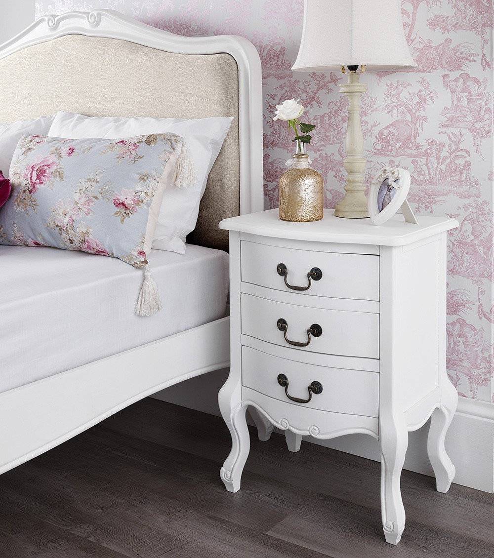Shabby Chic Bedroom Sets
 Shabby Chic White Upholstered Double Bed