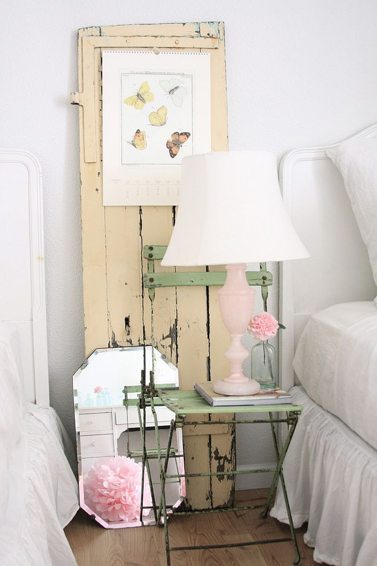 Shabby Chic Bedroom Wall Decor
 50 Delightfully Stylish and Soothing Shabby Chic Bedrooms