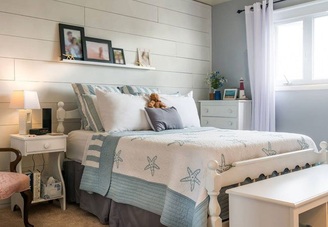 Shiplap Accent Wall Bedroom
 20 The Most Stunning Bedrooms With Shiplap Walls