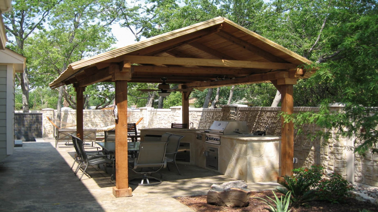 Simple Outdoor Kitchen
 Backyard deck ideas simple outdoor kitchen small outdoor