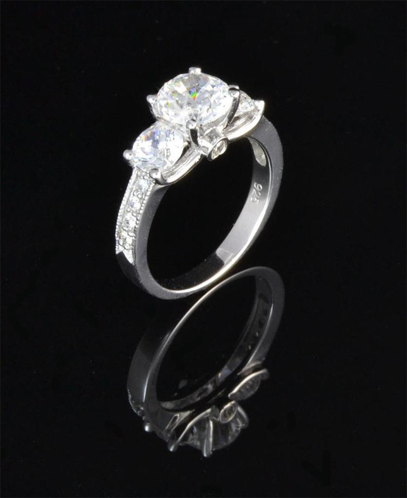 Simulated Diamond Rings
 USA TOP GRADE SILVER WHITE GOLD FINISH 3 STONES 2CT