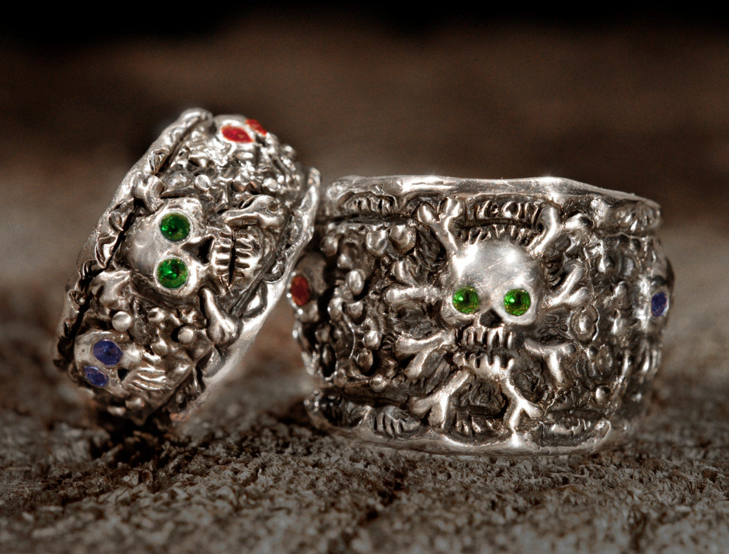 Skull Wedding Rings
 Skull Wedding Ring SetPirate Wedding Ringssilver skull