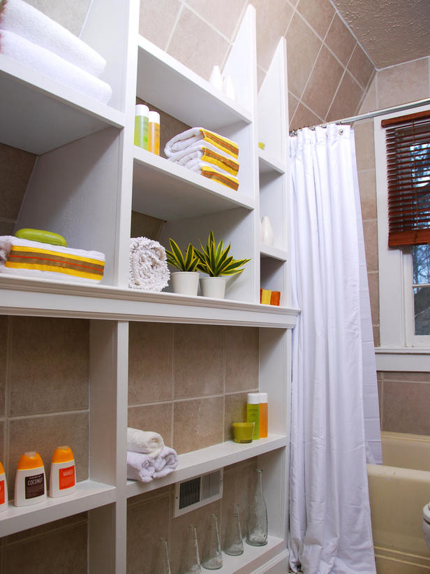 Small Bathroom Storage Ideas
 Small Bathrooms Big on Beauty