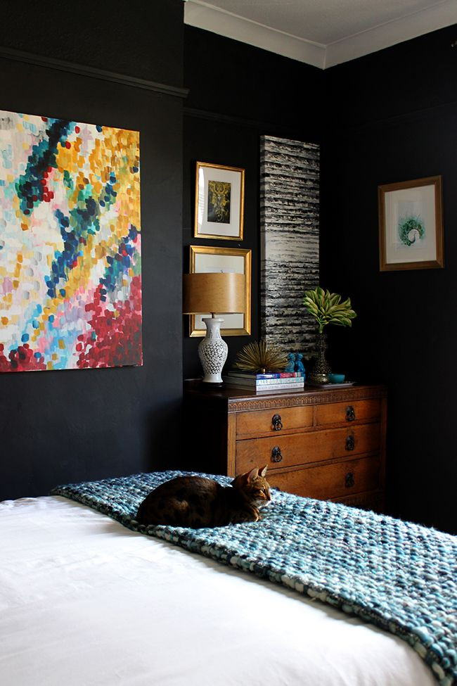 Small Bedroom Paint Ideas
 8 Bold Paint Colors You Have to Try in Your Small Bedroom