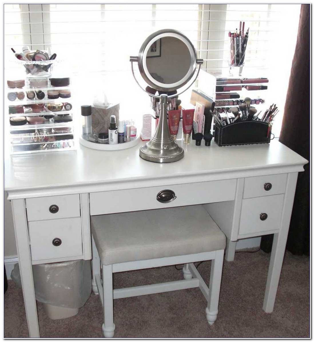 Small Bedroom Vanity
 Small Bedroom Vanity Ideas – Bedroom Ideas