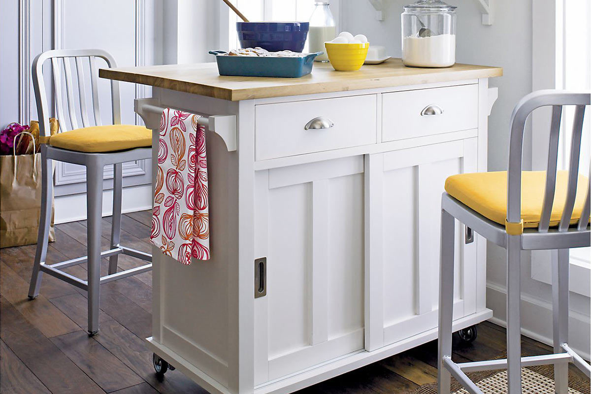 Small Portable Kitchen Island
 6 Portable Kitchen Islands to Solve Your Small Kitchen Woes