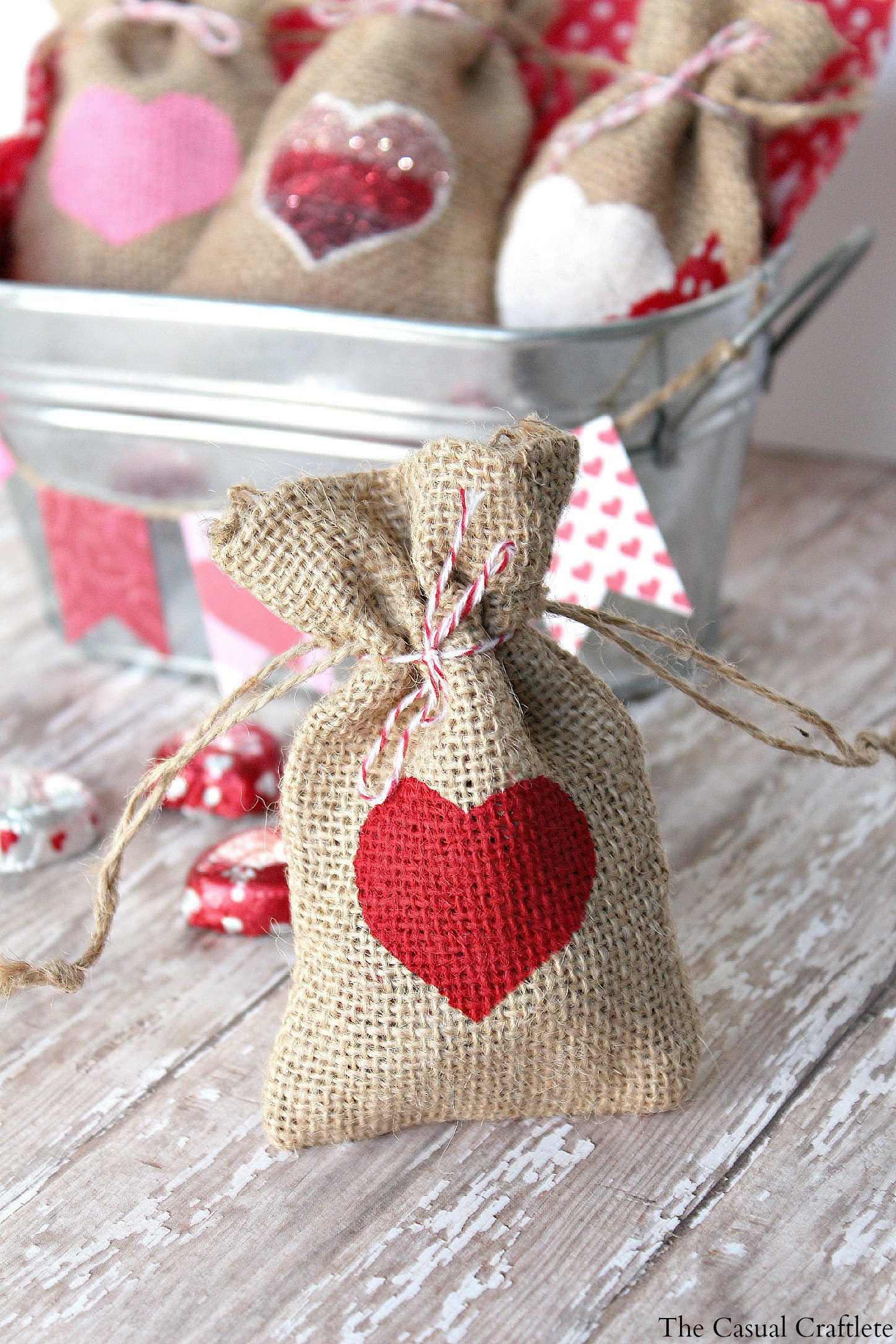 Small Valentines Gift Ideas
 DIY Valentine s Day Burlap Gift Bags