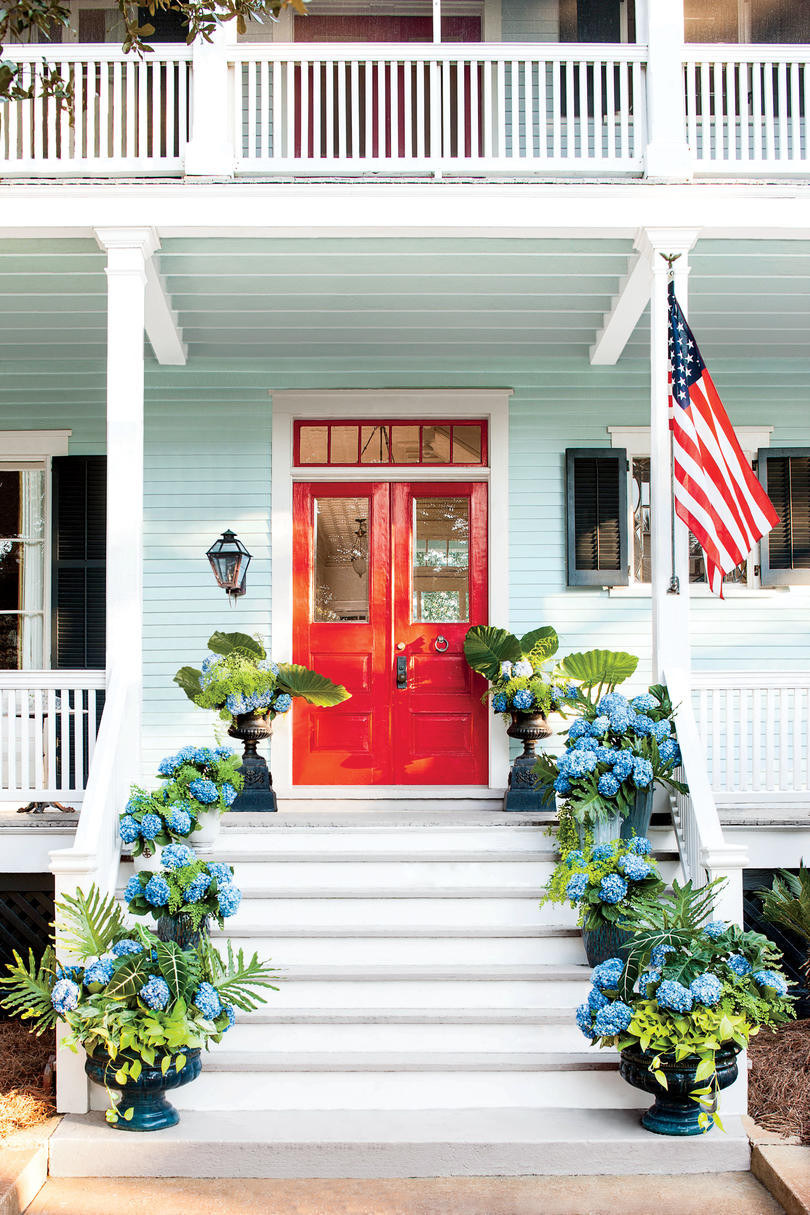 Southern Living Paint Colors
 Spring Front Door Paint Ideas That Will Give Your Exterior