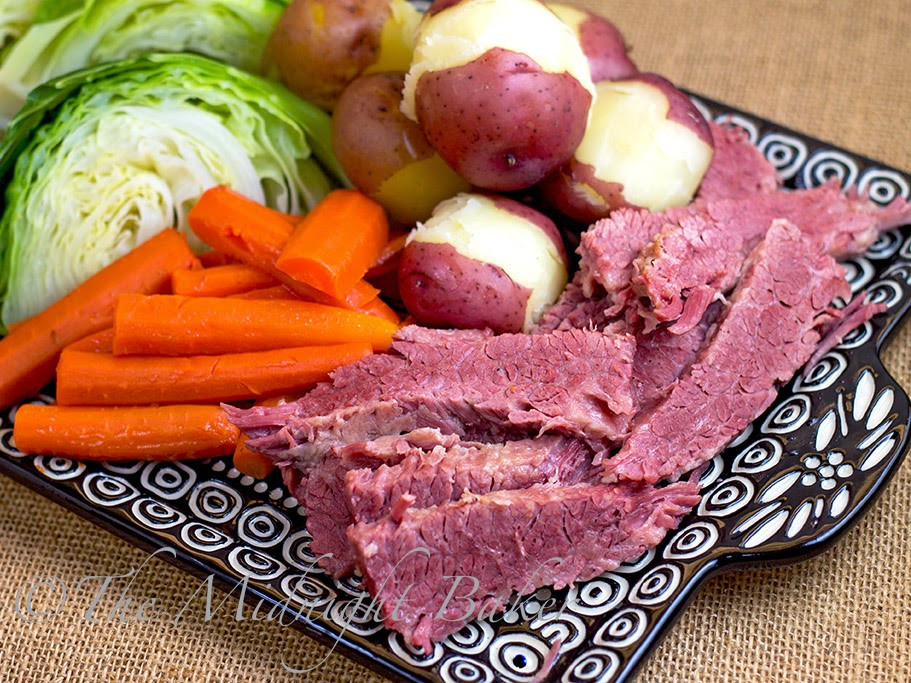 St Patrick Day Corned Beef And Cabbage
 The Midnight Baker St Patrick s Day Corned Beef and Cabbage