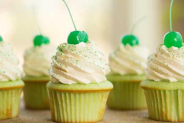 St Patrick'S Day Cake Recipes
 St Patrick s Day Cupcakes The Perfect Recipe to go Green