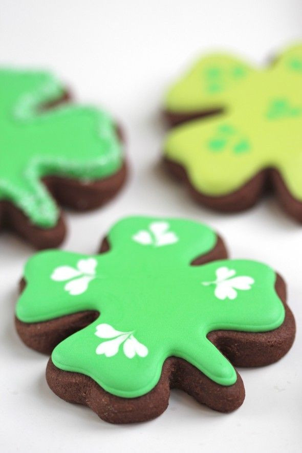 St Patrick's Day Cookies Ideas
 Shamrock St Patrick s Day Decorated Cookies Chocolate