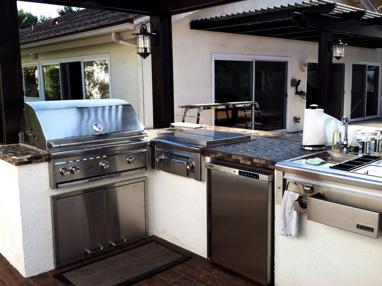 Stainless Steel Outdoor Kitchen
 25 Fresh Stainless Steel Ideas For Your Kitchen