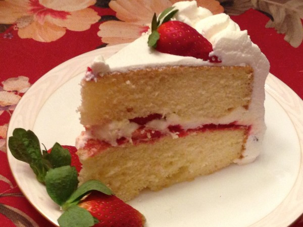 Strawberry Birthday Cake Recipes
 Sugar’s Delicious Strawberry Whipped Cream Cake – An Ultra