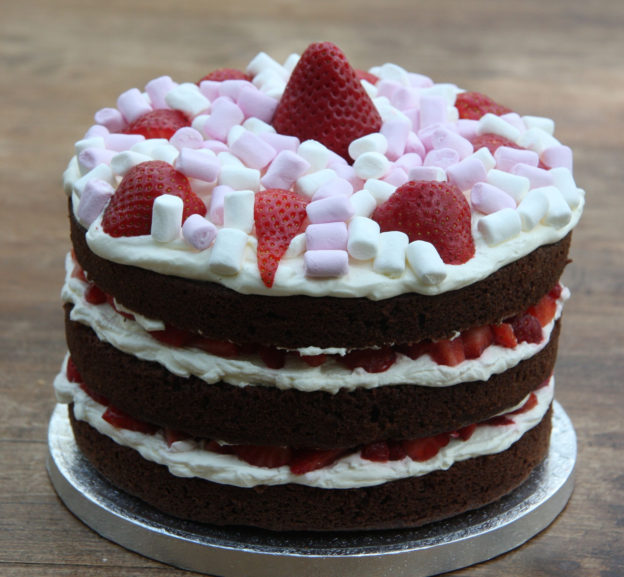 Strawberry Birthday Cake Recipes
 Chocolate Birthday Cake with Strawberries and Cream and