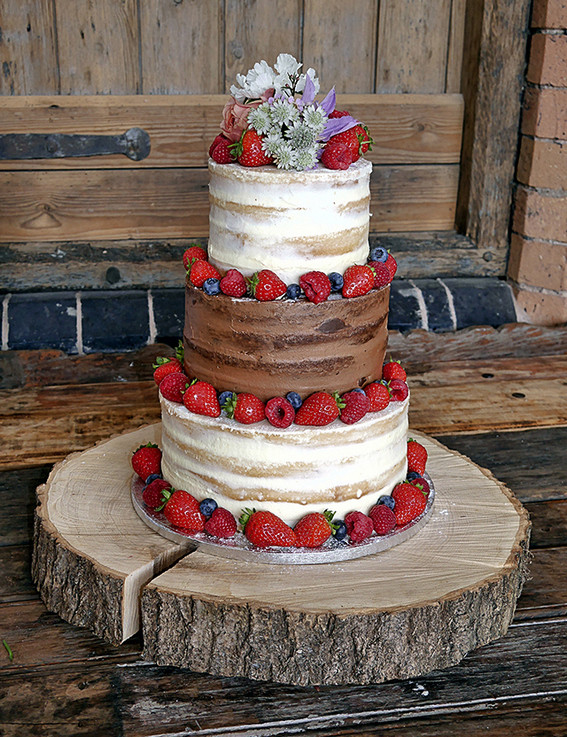 Strawberry Shortcake Wedding Cake
 Perfect and Fascinating Strawberry Shortcake Wedding Cakes