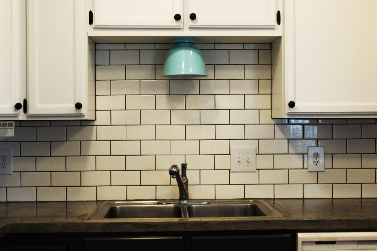 Subway Tiles Backsplash Kitchen
 How to Install a Subway Tile Kitchen Backsplash