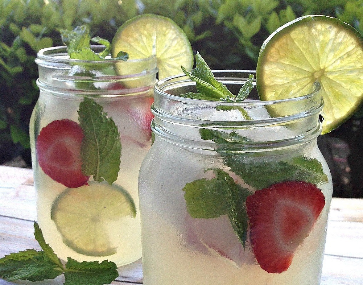 Summer Drinks With Vodka
 Refreshing Summer Drinks Vodka Mint Lemonade Cocktail