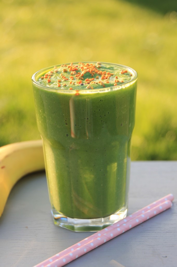 Sweet Green Smoothies
 "Sweet" Green Smoothie Hip & Healthy