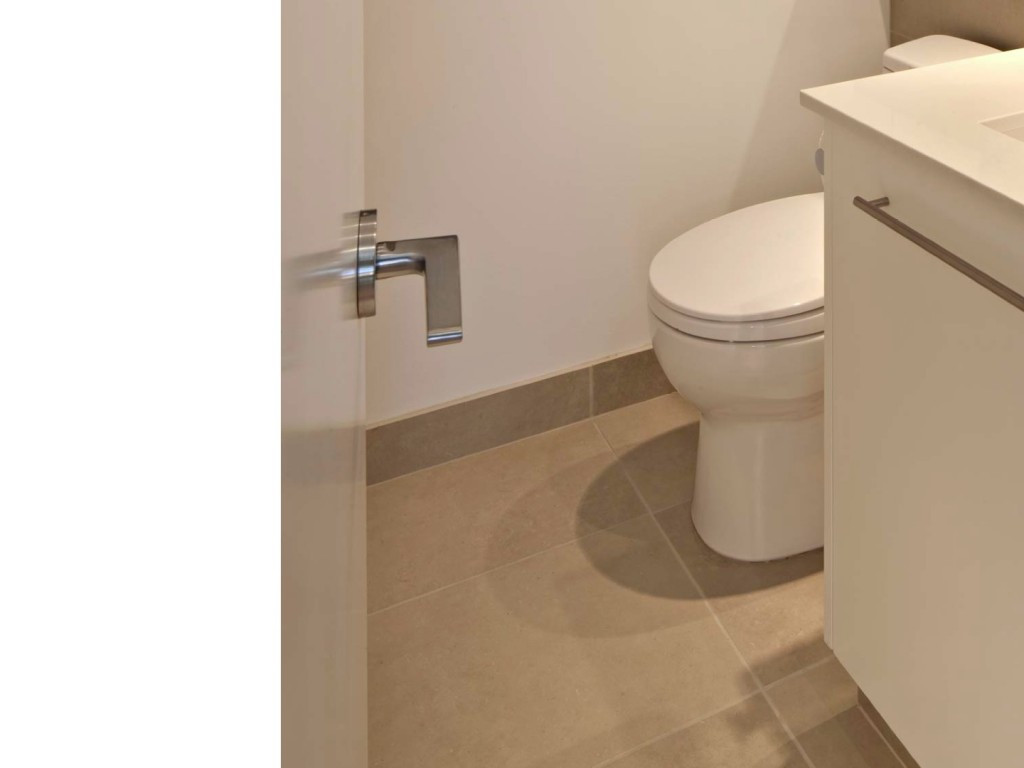 Tile Baseboard In Bathroom
 Can Tile Be Used as a Baseboard in a Bathroom