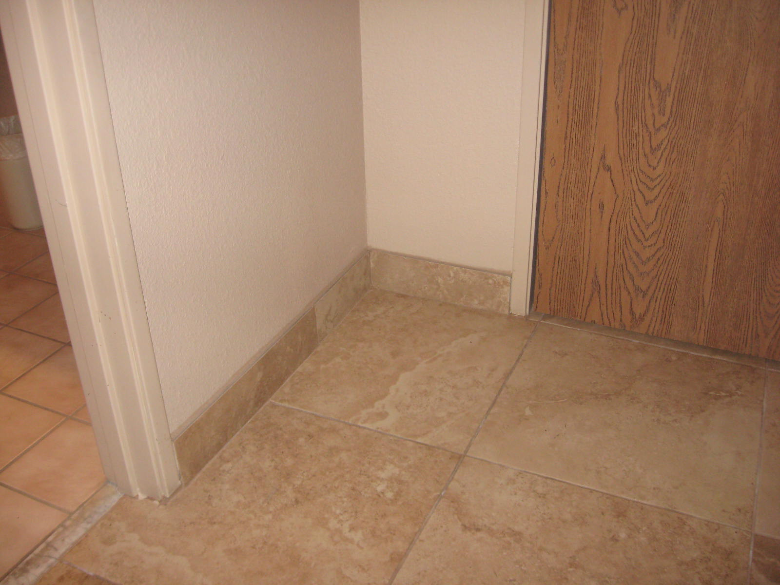 Tile Baseboard In Bathroom
 Hotel Accessible Rooms