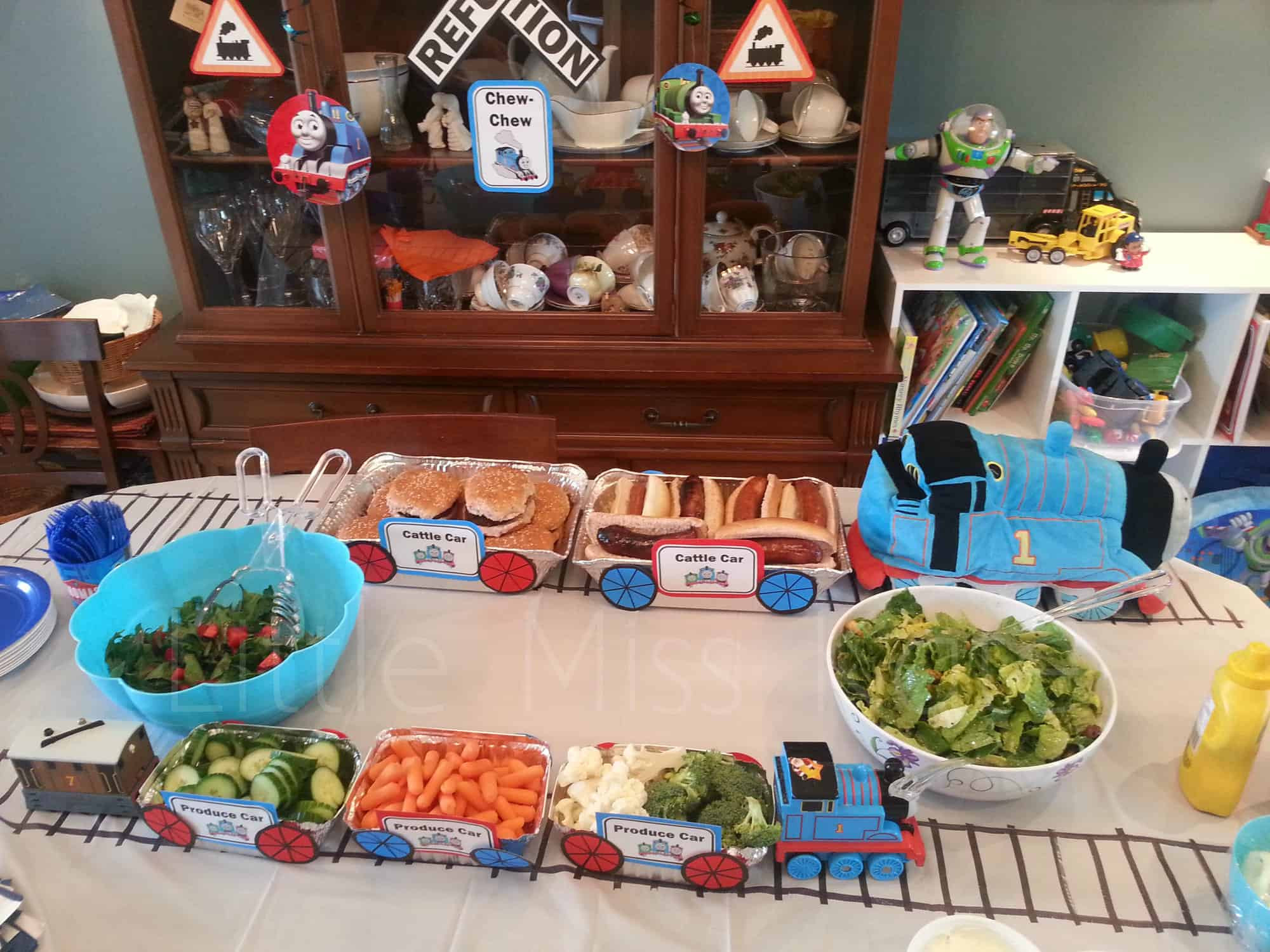 Train Birthday Party Decorations
 Kids Birthday Party Ideas Thomas the Train Party Ideas