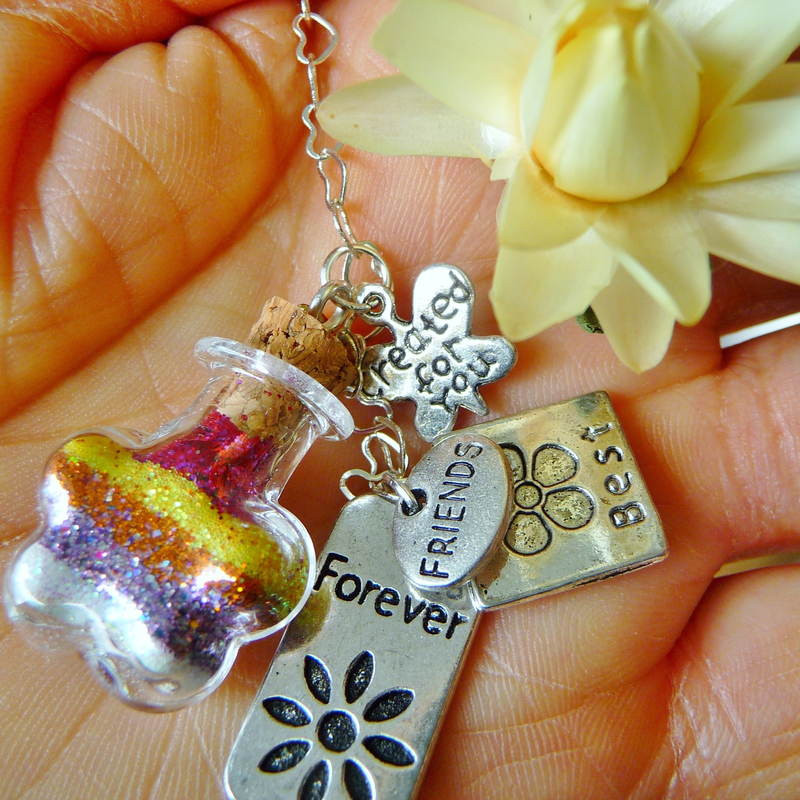 Unique Gift Ideas For Best Friends
 Unique Best Friend Gifts from Captured Wishes