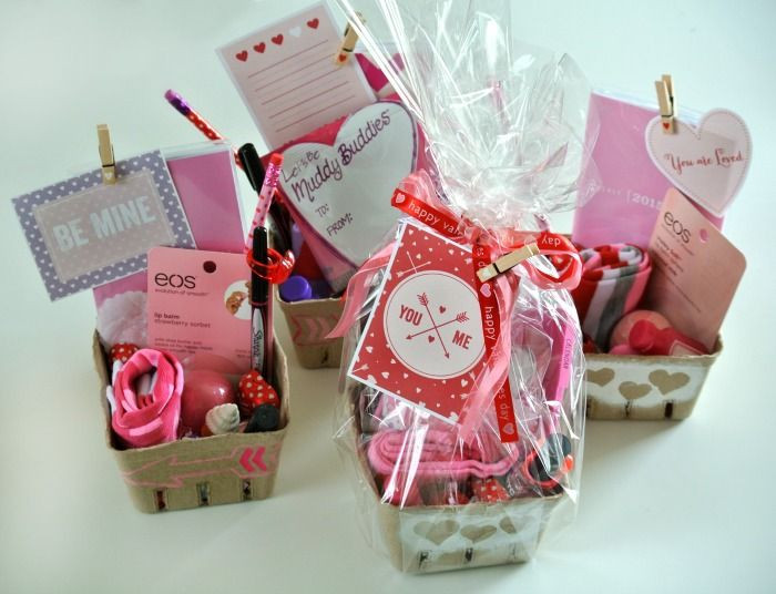 Valentine Day Gift Ideas For Coworkers
 FREE Printable from Hazel & Ruby The custest Valentines