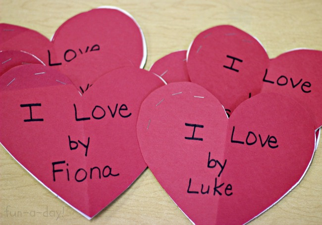 Valentine Gift Ideas For Kindergarten
 Preschool Valentine Activities "I Love" Book Making