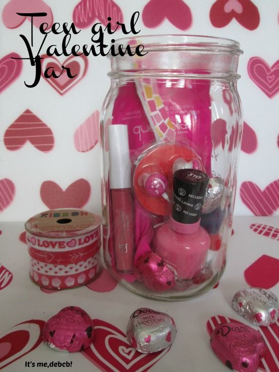 Valentine Gift Ideas For Teenage Girlfriend
 Tickled Pink Valentine s Day Jar plus a FREE Printable