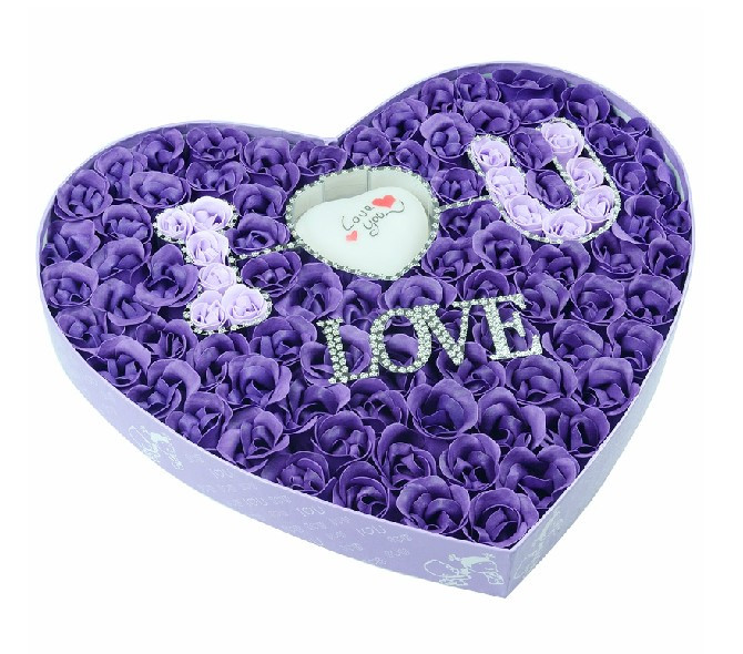 Valentine'S Gift Ideas
 Valentine s Day ts heart shaped Bath flowers
