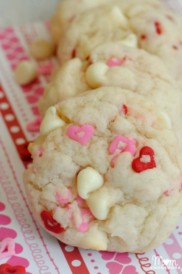 Valentines Chocolate Chip Cookies
 Easy White Chocolate Chip Valentine’s Cookies
