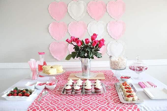 Valentines Day Party Food
 How to Host a "Date in a Box" Exchange A Galentine s Day