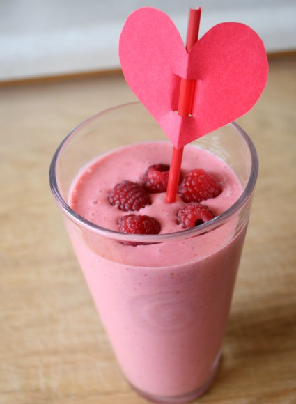 Valentines Day Smoothies
 Billie s life Mixing Up a Little Love Potion 9