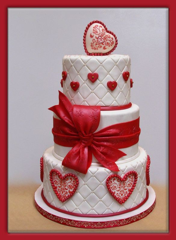 Valentines Wedding Cakes
 Valentine Cake Ideas & Inspirations