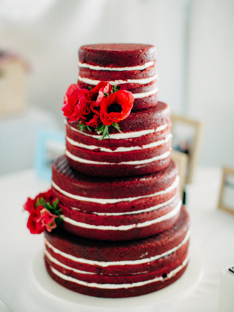 Valentines Wedding Cakes
 Fall in Love with Your Valentine’s Day Wedding Latino
