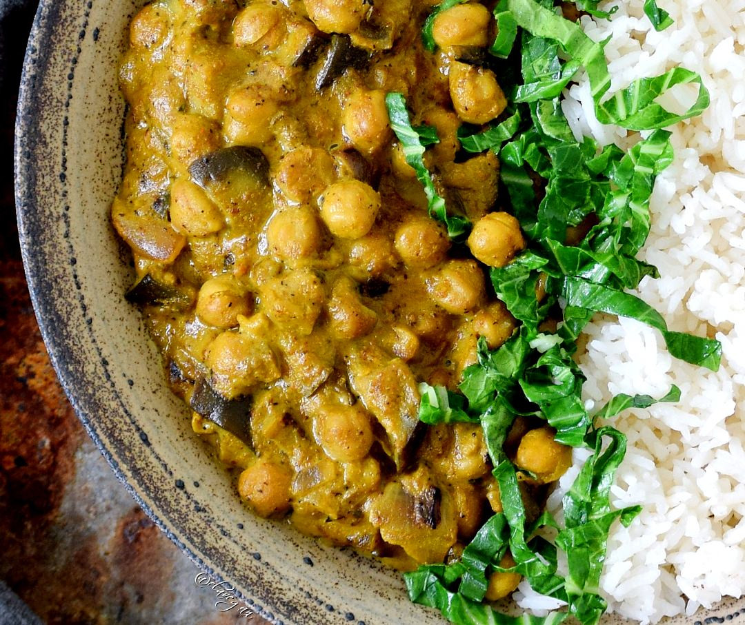 Vegan Chickpea Recipes
 Vegan chickpea curry
