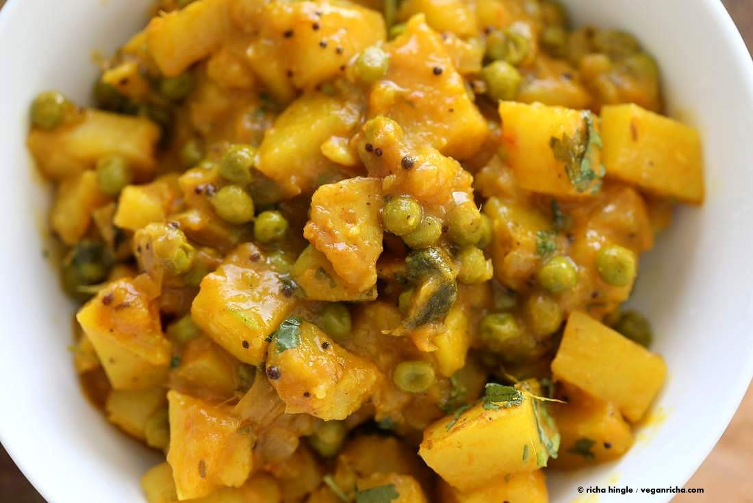 Vegan Recipes With Potatoes
 Vegan Bombay Potatoes and Peas Vegan Richa