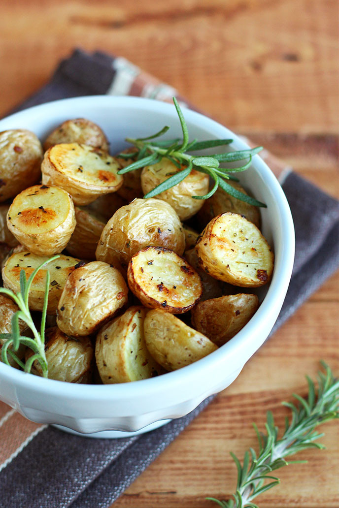 Vegan Recipes With Potatoes
 Simple Herb Roasted Potatoes I LOVE VEGAN