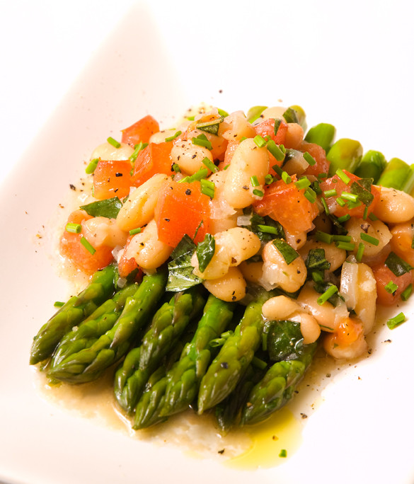 Vegetarian Asparagus Recipes
 Asparagus with Cannellini