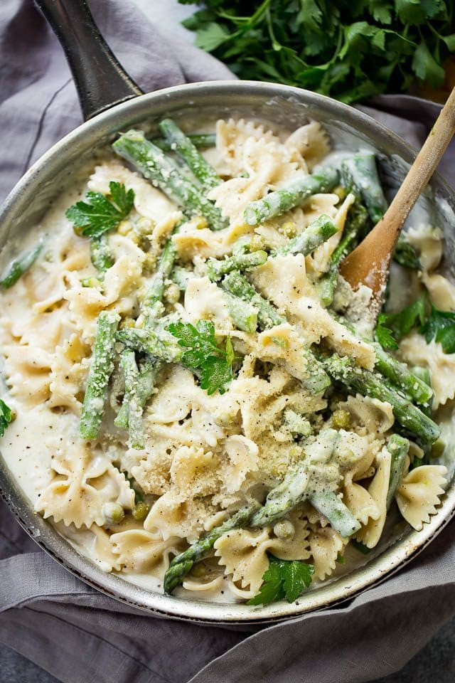 Vegetarian Asparagus Recipes
 Creamy Asparagus Pasta Recipe