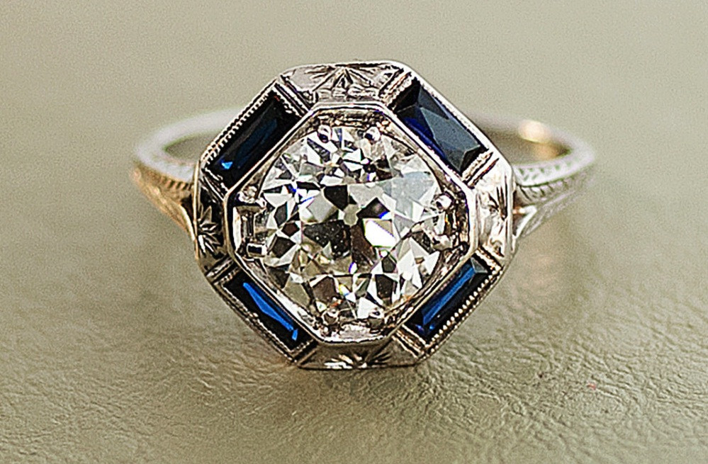 Vintage Wedding Rings 1920
 1920s antique engagement ring with center diamond and