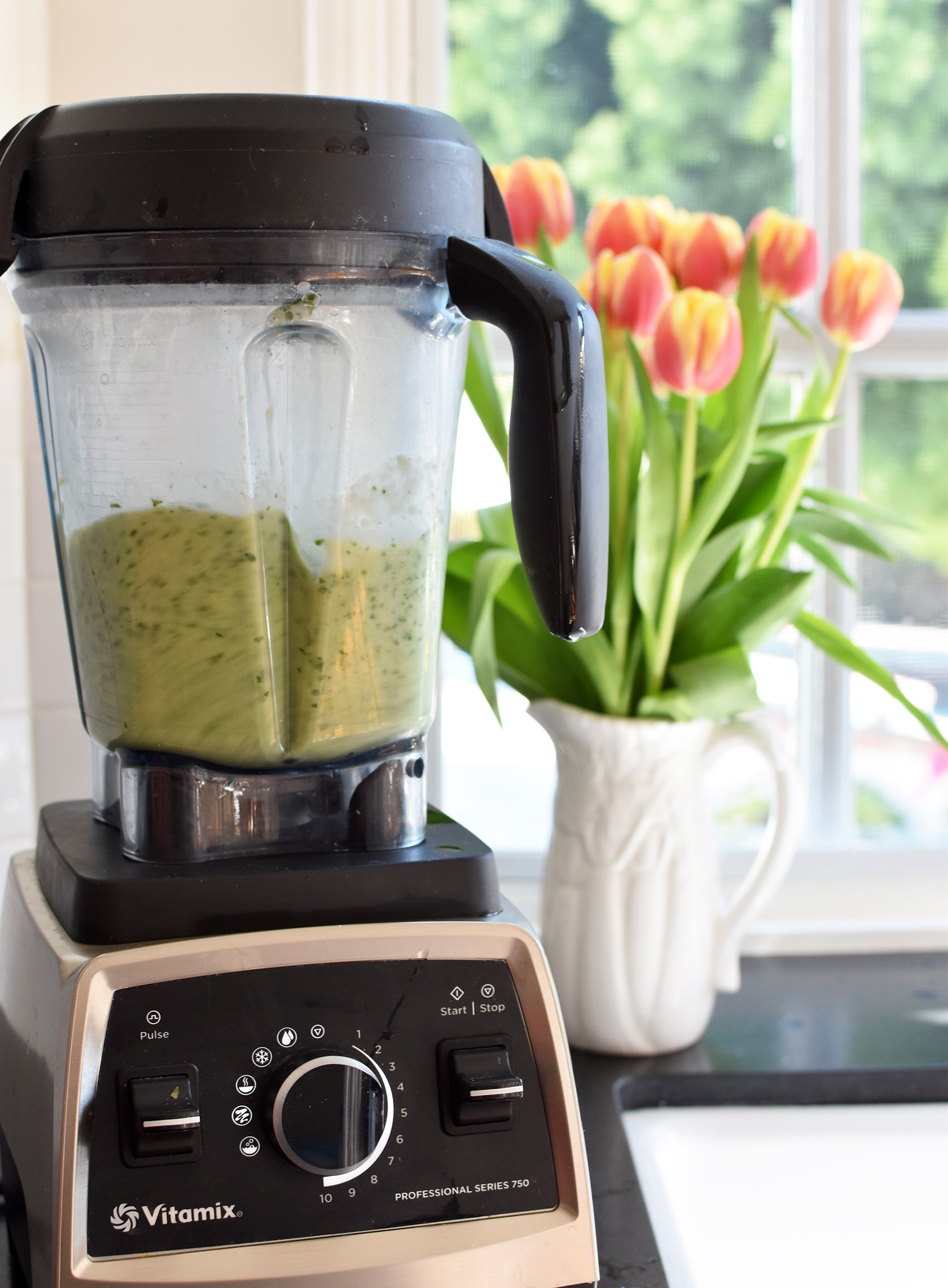 Vitamix Smoothie Recipes
 Easy Green Smoothie Recipe With 4 Ingre nts