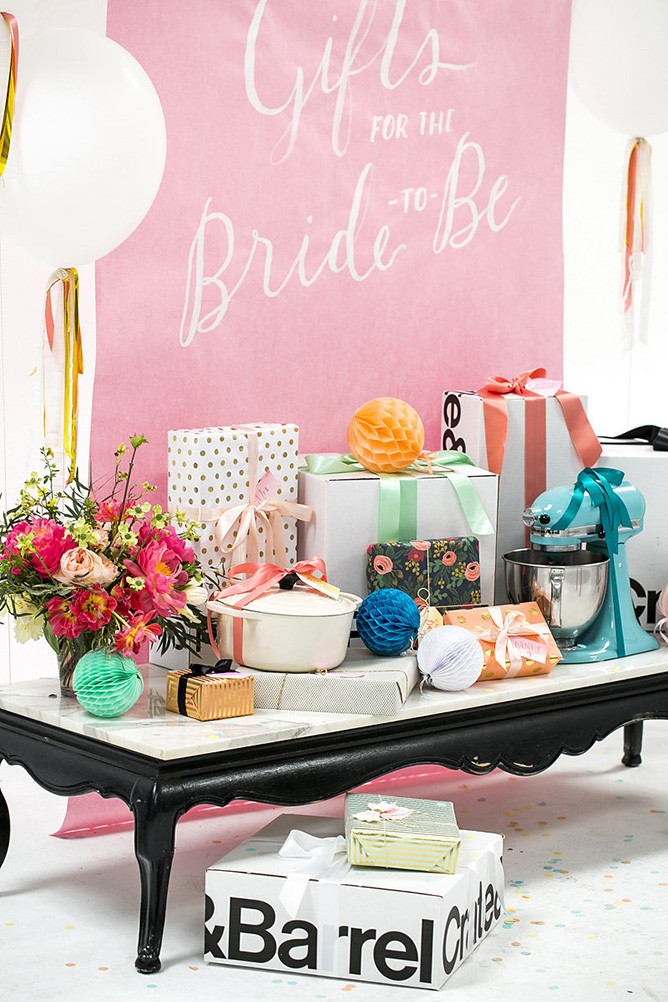 Wedding Gift Tables Ideas
 Bridal Shower Gift Table Ideas
