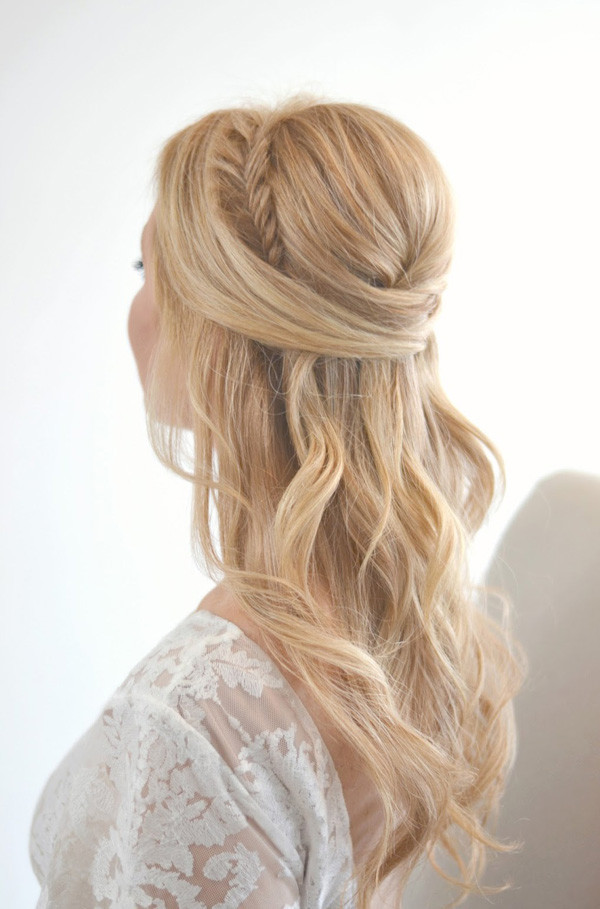 Wedding Hairstyle Half Up Half Down
 20 Awesome Half Up Half Down Wedding Hairstyle Ideas