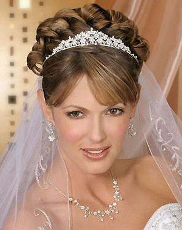 Wedding Hairstyles With Veil And Tiara
 wedding hairstyles for short hair with veil and tiara 1