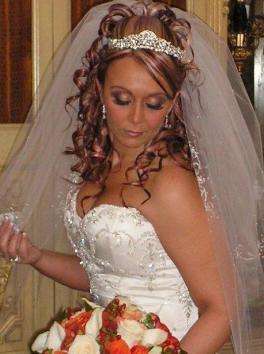 Wedding Hairstyles With Veil And Tiara
 wedding veils with tiaras