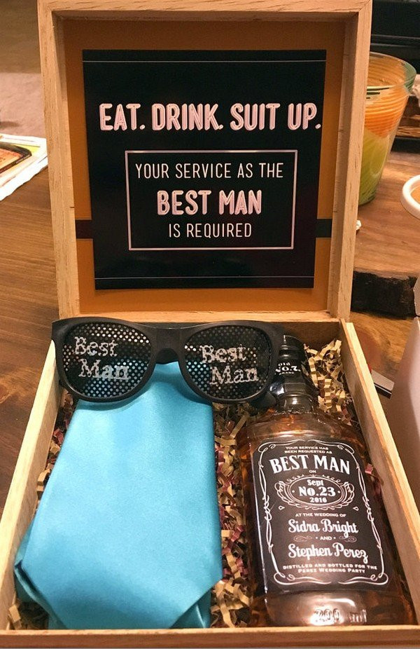 Wedding Party Gift Ideas For Guys
 Top 12 Groomsmen Gift Ideas We Love Oh Best Day Ever