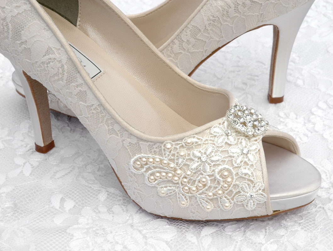 Wedding Shoes Lace
 Craftsfrenzy y bridal shoes Lace