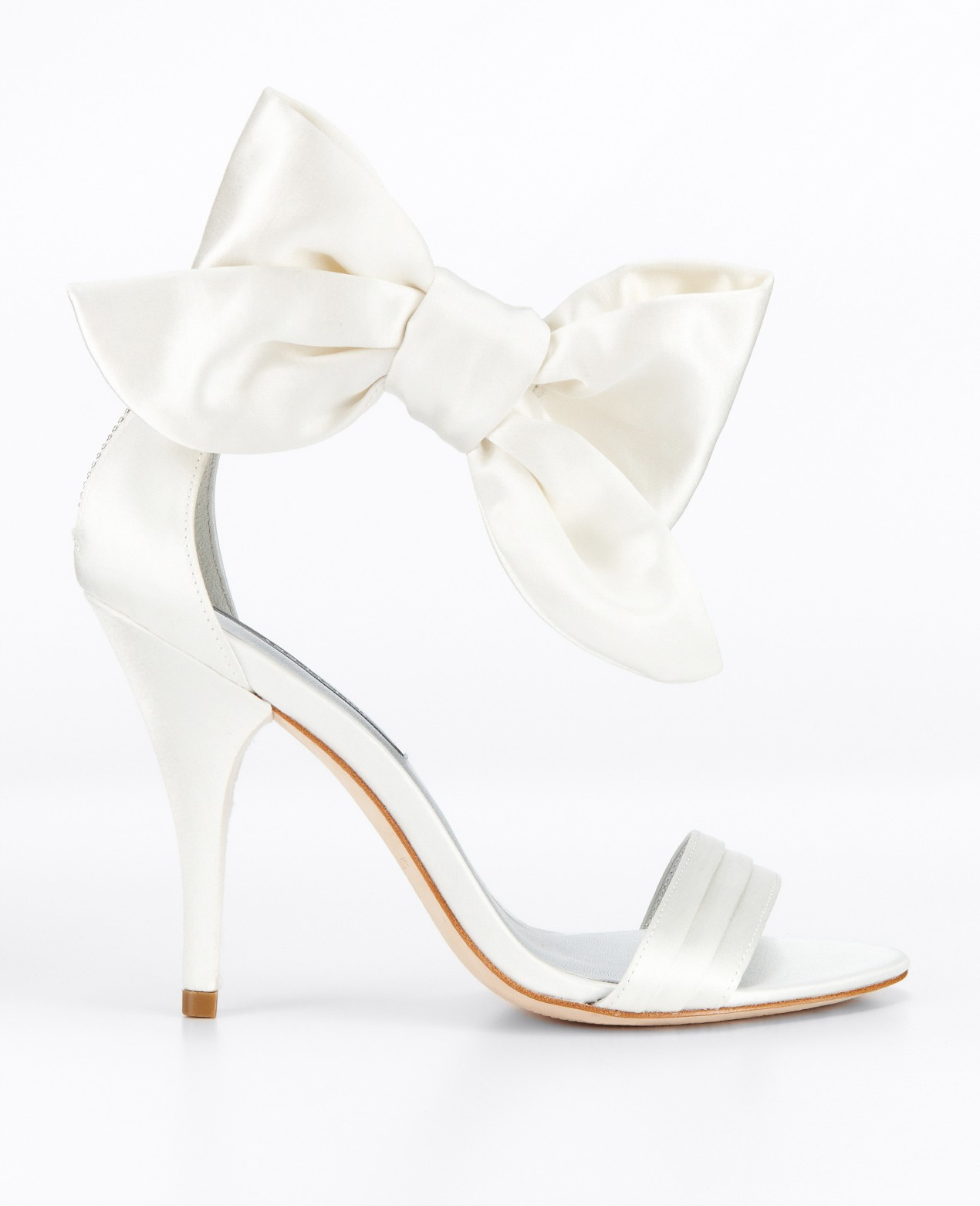 Wedding Shoes With Bows
 Shoeniverse Summer Wedding Style with KATE SPADE White