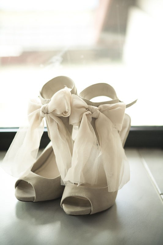 Wedding Shoes With Bows
 Tuesday Shoesday Chiffon Bows Um Yes